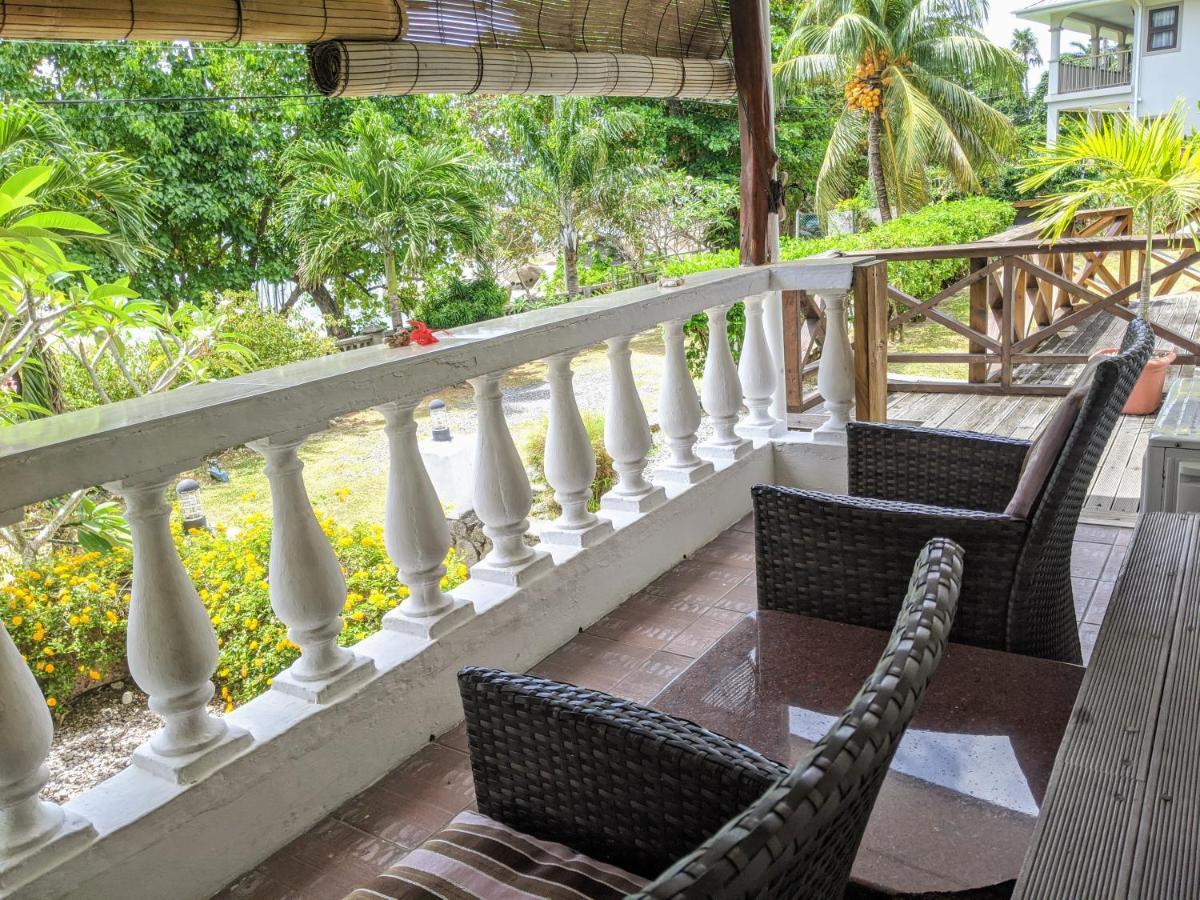 Hotel The Beach House Beau Vallon  Exterior foto