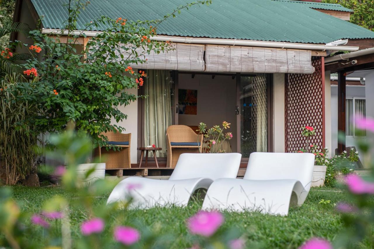 Hotel The Beach House Beau Vallon  Exterior foto