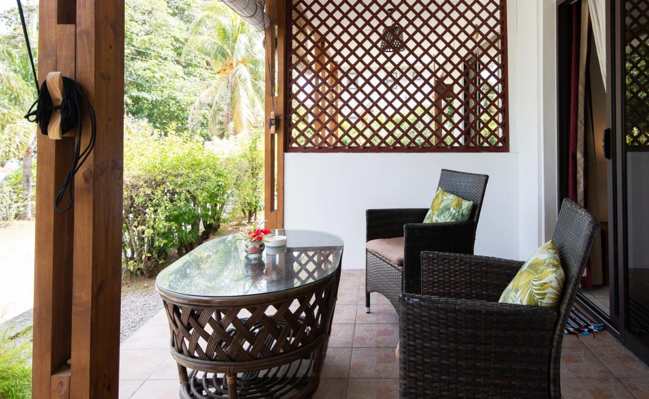 Hotel The Beach House Beau Vallon  Exterior foto